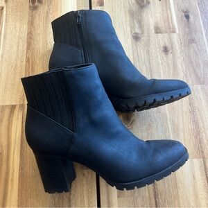 Kelly & Katie Black Block Heel Ankle Boots Women’s 8.5M